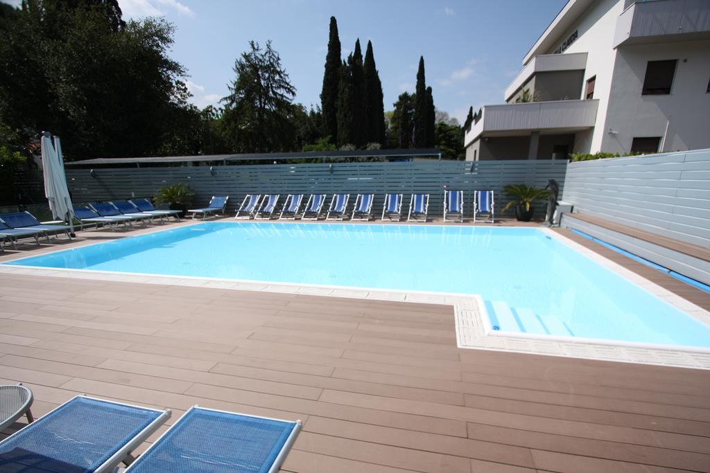 Hotel Miorelli Torbole Sul Garda Kültér fotó