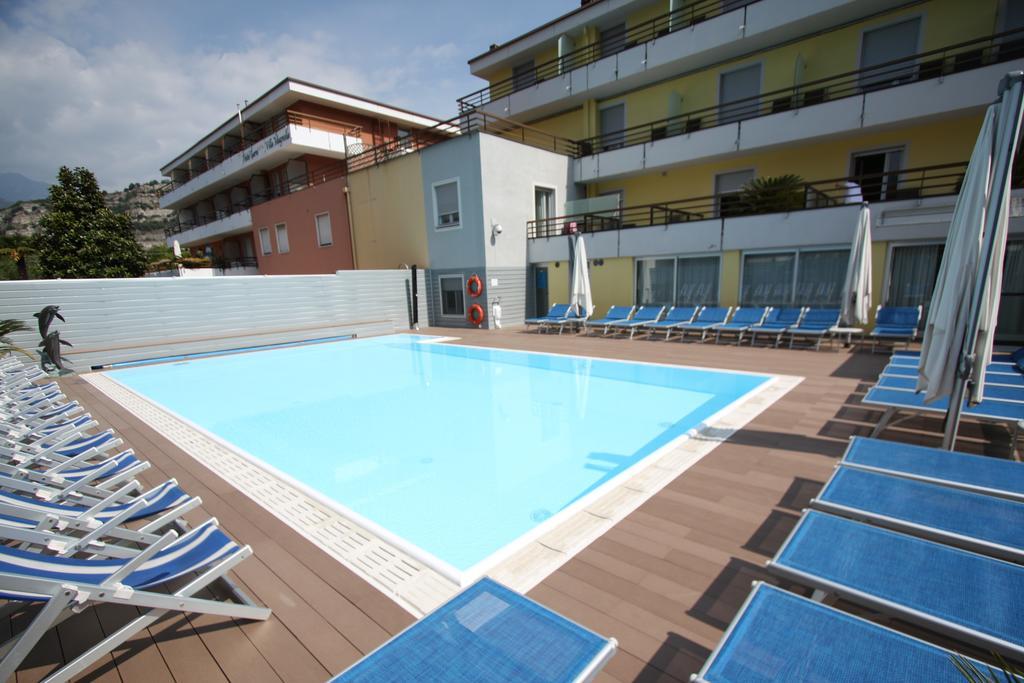 Hotel Miorelli Torbole Sul Garda Kültér fotó