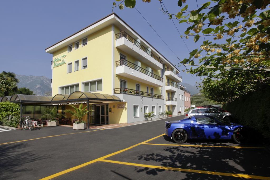 Hotel Miorelli Torbole Sul Garda Kültér fotó