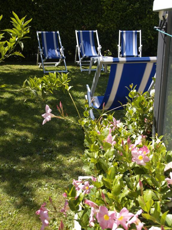 Hotel Miorelli Torbole Sul Garda Kültér fotó