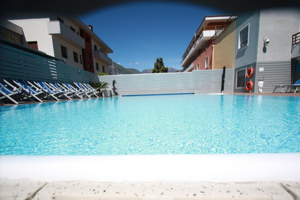 Hotel Miorelli Torbole Sul Garda Kültér fotó